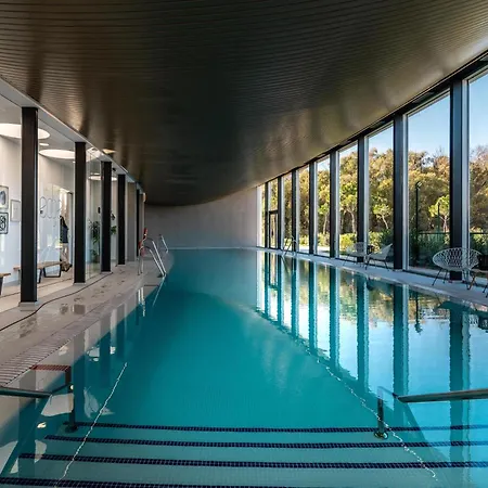 Vacation Marbella: Beachfront With Luxury Amenities Apartment *