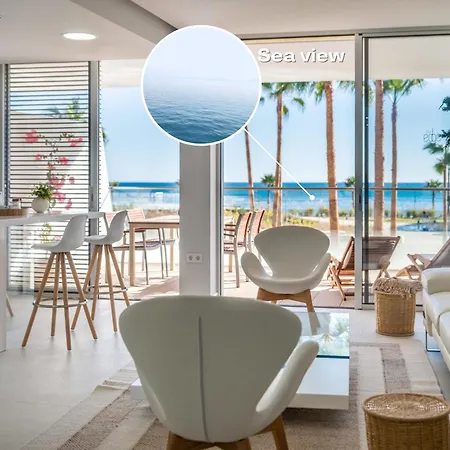 Appartement Vacation Marbella I Live On The Edge Of The Sea, New Beachfront Condo, Padel Courts, Gym, Sauna, Luxury And 24-7 Security *